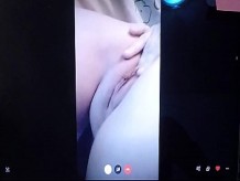 Actriz porno milf española se folla a un fan por webcam VOL II. Esta madurita sabe sacar bien la leche a distancia.