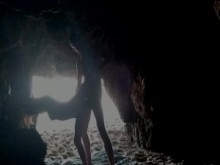En la Playa, Dentro de la cueva