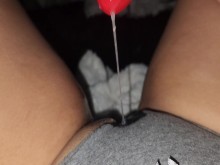 Ver porno la deja con las bragas muy mojadas???? ¡¡¡QUE ORGASMO MAS DELICIOSO!!!