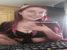 Estoy en vivo como una chica webcam ahora mismo