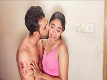 Partita traviesa en casa su hermano con sexo y mamada y sol; Hanif y Adori