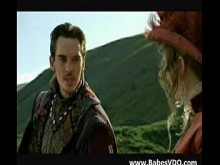 Kathryn Howard follando