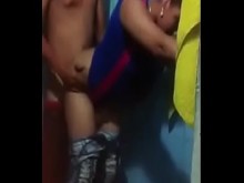 Qué chucha esta pasando.... Ya ni un palo se puede pegar tranquilo  &quest;&quest;&quest;&quest;&quest;&quest;&quest;&quest;&quest;