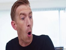 Doble polla por descuento Ema Karter & Sol; Brazzers & Sol; Ingrese XVPromo en el sitio oficial para obtener descuento