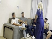 GANGBANG EN BANCO DE ESPERMA