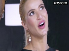 Babes europeos boca y culo escena completa