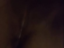 chica caliente masturbandose