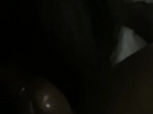 La chica española ama mis pies, mi culo y mis pelotas.