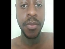 Yo aparezco gratis alrededor del mes de la Tierra en abril y más cosas sobre mí que hacen que otras personas piensen que es normal, es solo que algunas personas no prestan tanta atención a esas cosas.