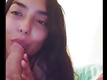 STEPSIS CHUPANDO LA POLLA DE SU COMPAÑERA