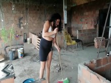 o a mi empleada para que me lama mi coño viejo